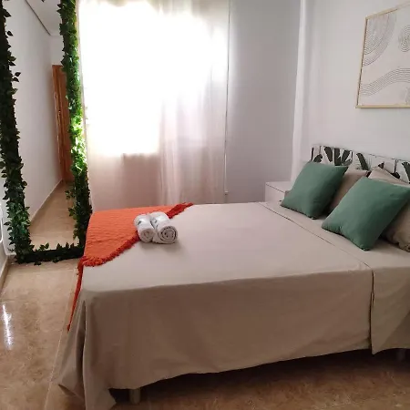 La Casa Del Patio En Pleno San Lorenzo Córdoba